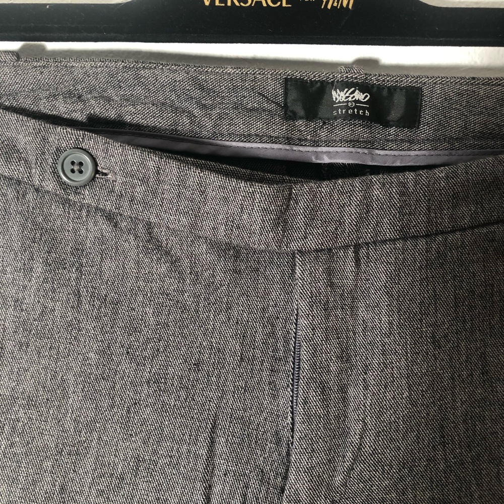 Capri Chinos - Picture 3 of 4